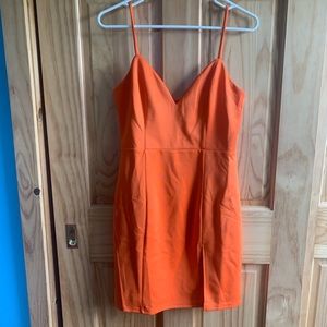 NWT tangerine showpo dress